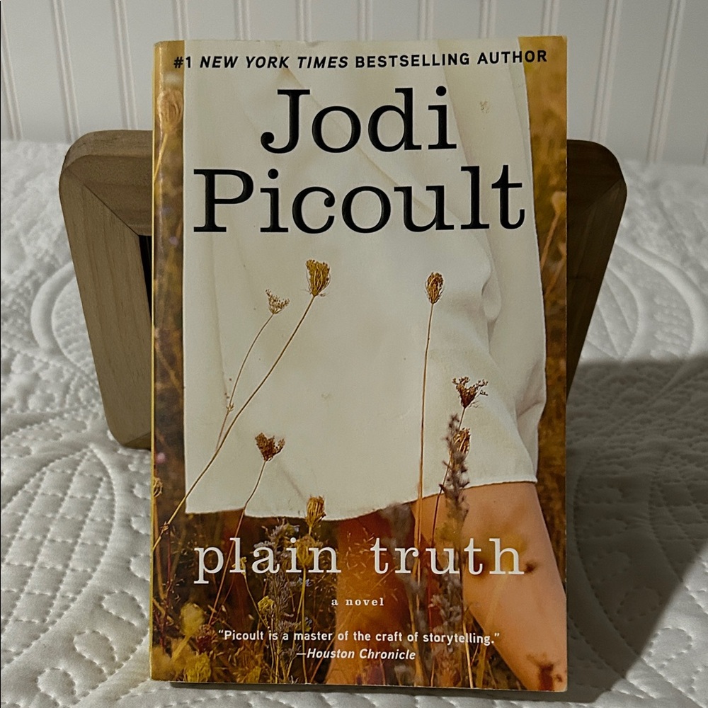 Jodi Picoult 'Plain Truth' Book